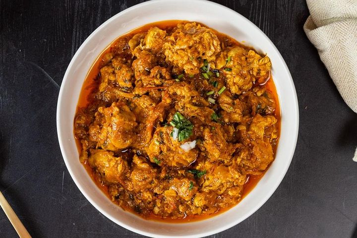 Sabri Nihari signature dishes Brain Masala
Chicken Pakora
Doodh Dulhari